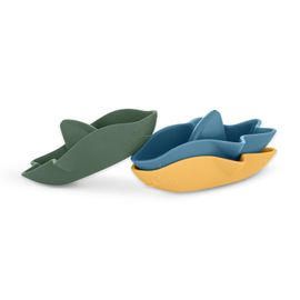 PETITE&MARS - Hračky silikonové do koupele Sharks 6m+